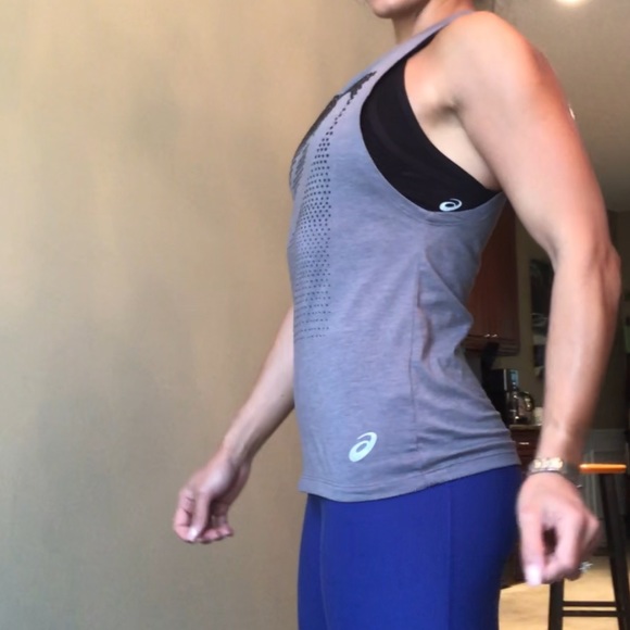XS GRAY ASICS MUSCLE TANK - Picture 4 of 7